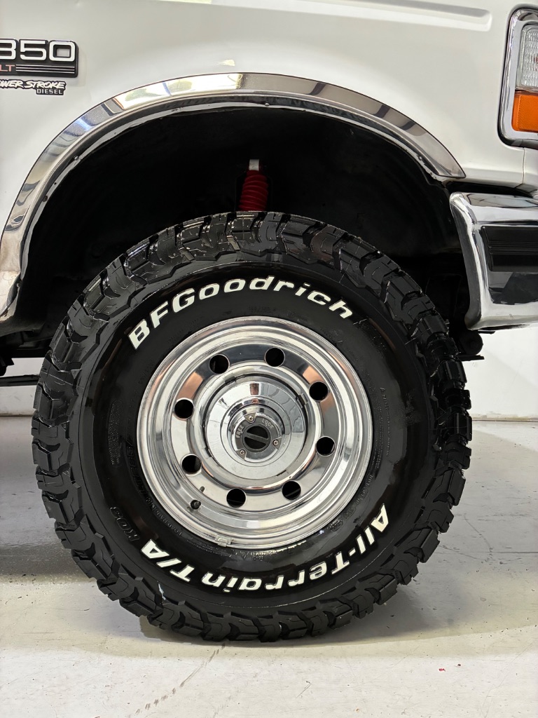 1997 Ford F-350 XL - Photo 12