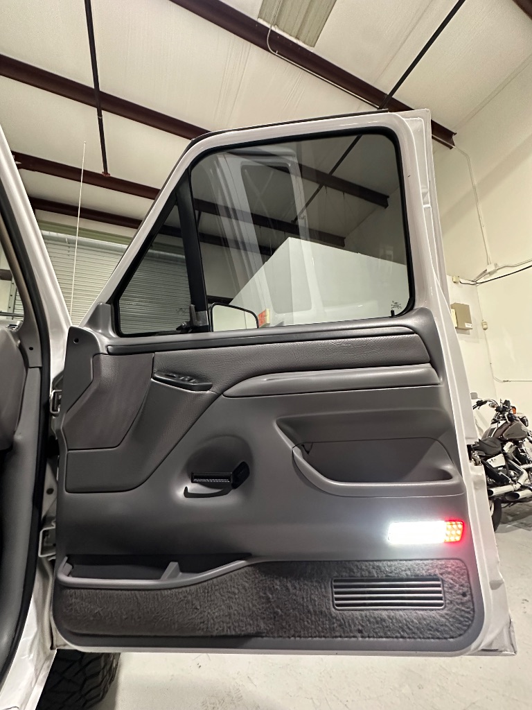 1997 Ford F-350 XL - Photo 45