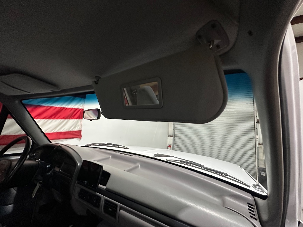 1997 Ford F-350 XL - Photo 42
