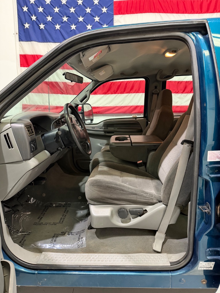 2002 Ford F-250 Super Duty XL - Photo 8