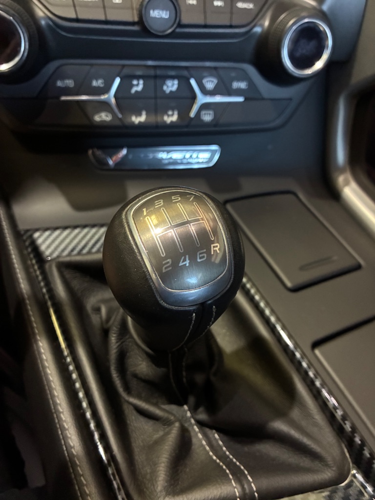 2015 Chevrolet Corvette Base - Photo 9